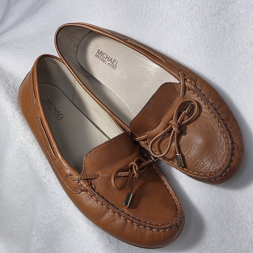 Michael Kors Women's Brown Leather Sutton Moccasin Flat Loafers Size 8.5